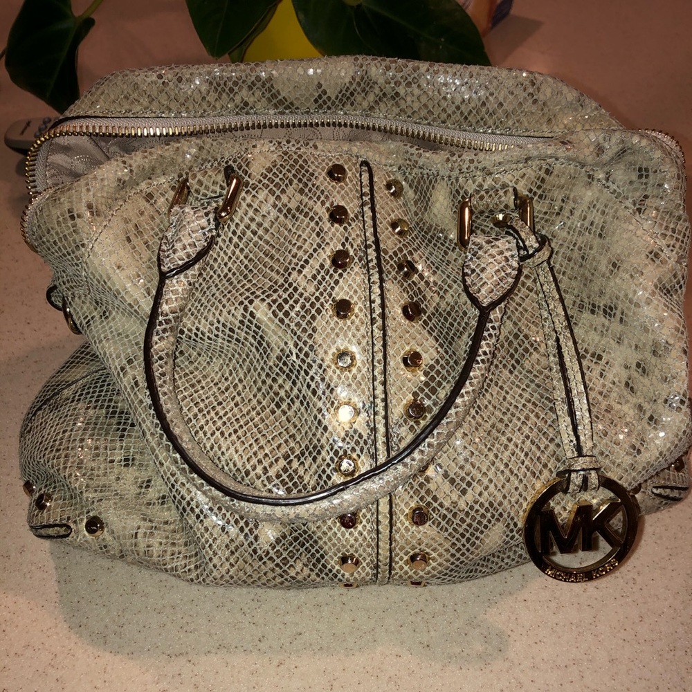 Michael kors bag